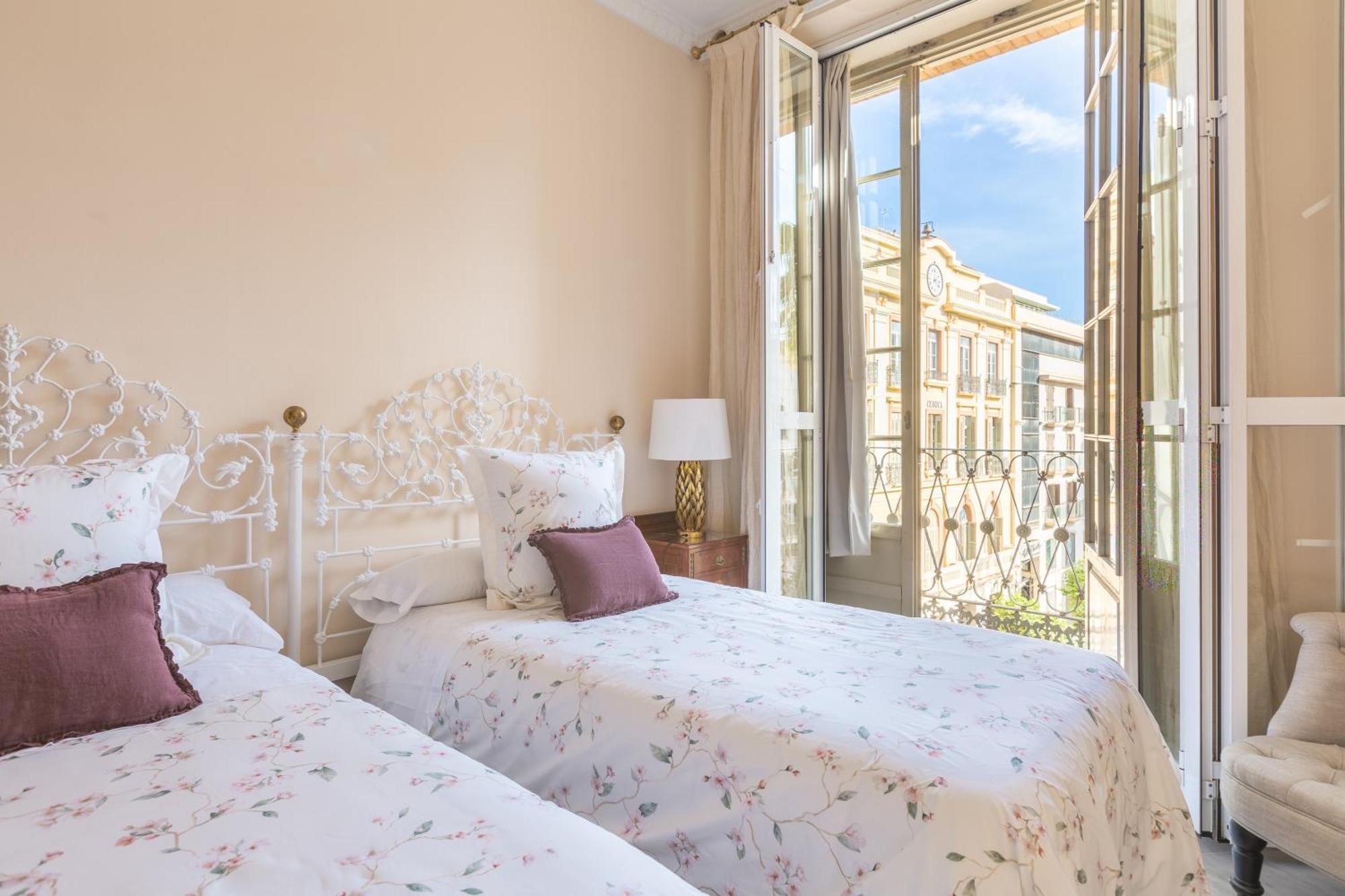 Plaza De La Constitucion Lejlighed Málaga Eksteriør billede